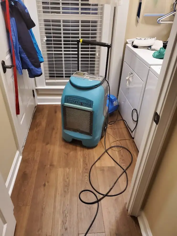 Commercial dehumidifier deployed for Flood Damage Cleanup in Harker Heights